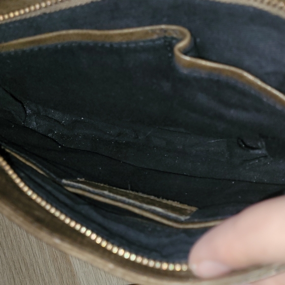 Day & Mood Small Leather Crossbody Bag - Picture 8 of 8